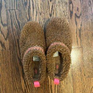 Ugg Tazz braid heritage slippers
